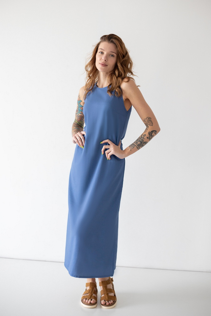 Сукня жіноча